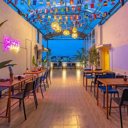 The Hosteller Bangalore, Koramangala エクステリア 写真