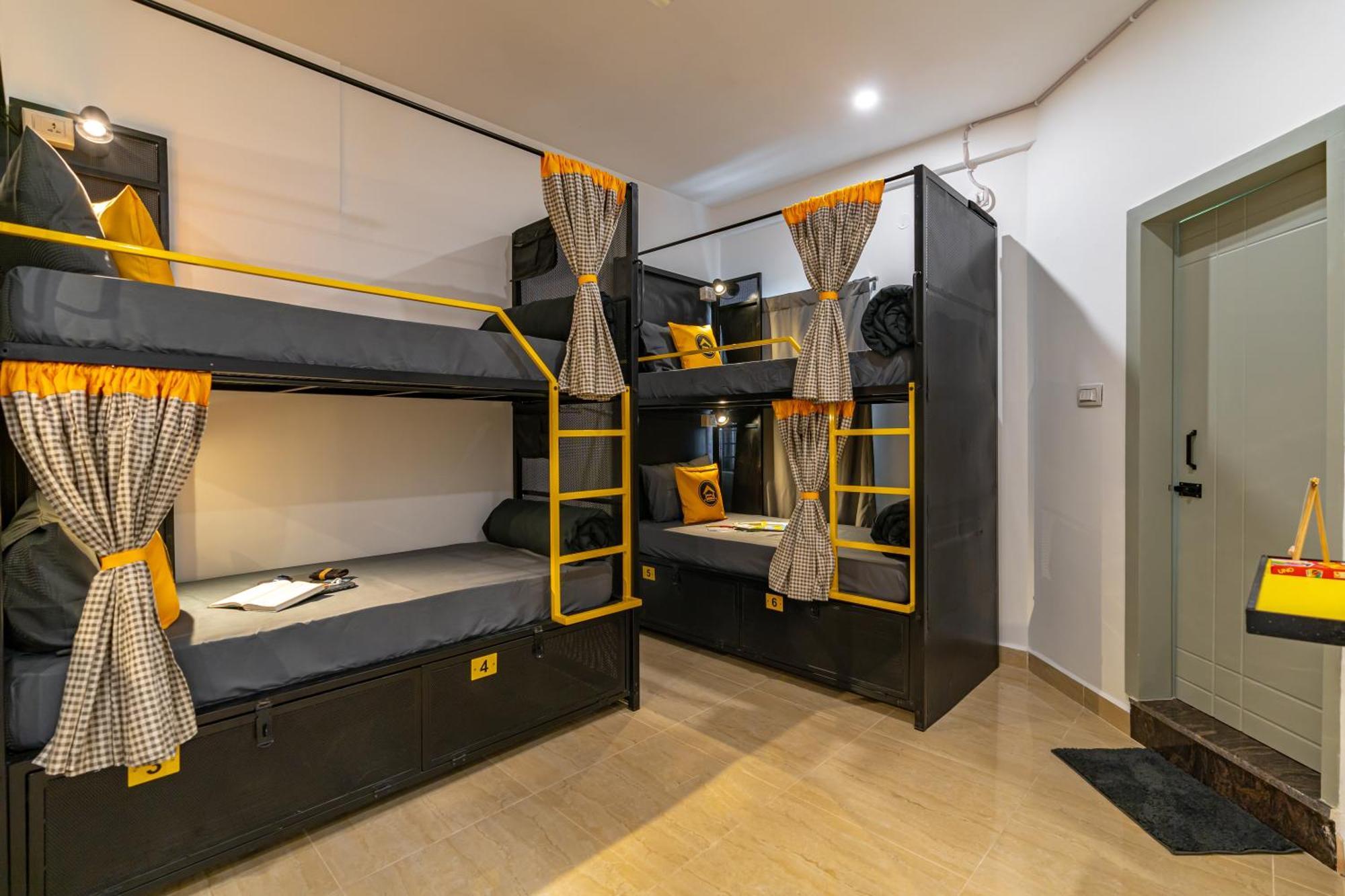 The Hosteller Bangalore, Koramangala エクステリア 写真